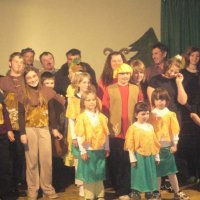 Zvěrkovští ochotníci hrají divadlo pro děti 2. 5. 2010