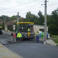 Oprava silnice v obci 10.-11.8.2007